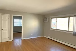 20 N Garfield St, Lombard, IL 60148 - Photo 7