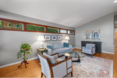 241 Lincoln Street, Glenview, IL 60025 - Photo 7