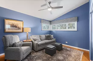 241 Lincoln St, Glenview, IL 60025 - Photo 17