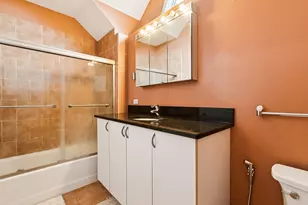 4229 Dempster St, Skokie, IL 60076 - Photo 47