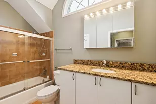 4229 Dempster St, Skokie, IL 60076 - Photo 37