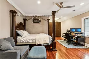 4229 Dempster St, Skokie, IL 60076 - Photo 43