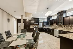 4229 Dempster St, Skokie, IL 60076 - Photo 55