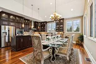 4229 Dempster St, Skokie, IL 60076 - Photo 17