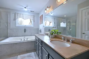 7224 N Oleander Ave, Chicago, IL 60631 - Photo 29