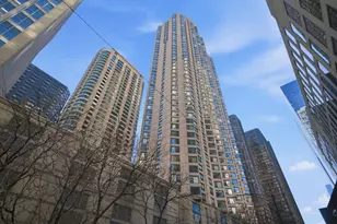 401 E Ontario St, Chicago, IL 60611 - Photo 35