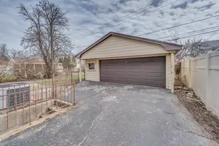 1449 Norfolk Ave, Westchester, IL 60154 - Photo 29