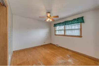 1449 Norfolk Avenue, Westchester, IL 60154 - Photo 15