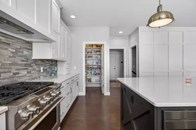 4728 Red Oak Court, Bettendorf, IA 52722 - Photo 19