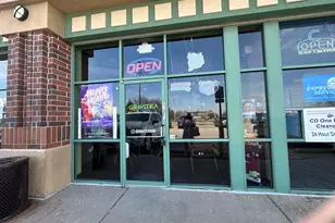 2004 W Wilson St, Batavia, IL 60510 - Photo 1