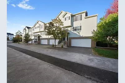 409 Evergreen Circle #4, Gilberts, IL 60136 - Photo 1