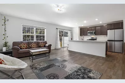 2051 Canyon Creek Court, Aurora, IL 60503 - Photo 3