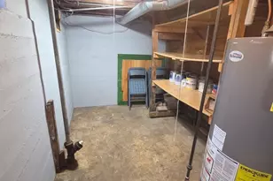 813 E 15th St, Sterling, IL 61081 - Photo 15