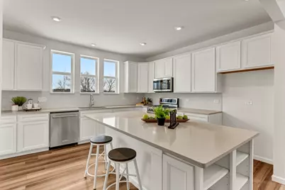 2895 Briargate Drive, Lindenhurst, IL 60046 - Photo 7