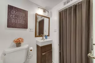 10339 S Calumet Ave, Chicago, IL 60628 - Photo 9