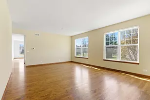 1967 Holloway Ct, Aurora, IL 60502 - Photo 5