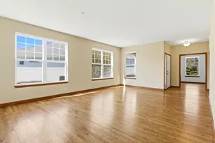 1967 Holloway Ct, Aurora, IL 60502 - Photo 3