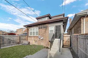 11008 S Wallace St, Chicago, IL 60628 - Photo 17