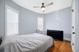 11008 S Wallace St, Chicago, IL 60628 - Photo 13