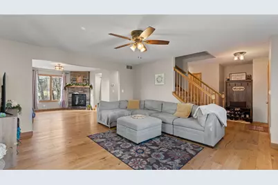 28147 217th Street, Le Claire, IA 52753 - Photo 5