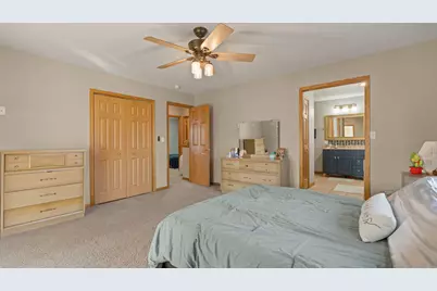 28147 217th Street, Le Claire, IA 52753 - Photo 23