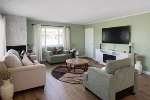 103 Willow St, Park Forest, IL 60466 - Photo 5