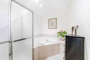 19416 Cranfield Ln, Tinley Park, IL 60487 - Photo 15