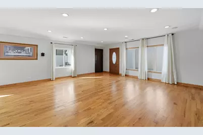 4115 Denley Avenue, Schiller Park, IL 60176 - Photo 5