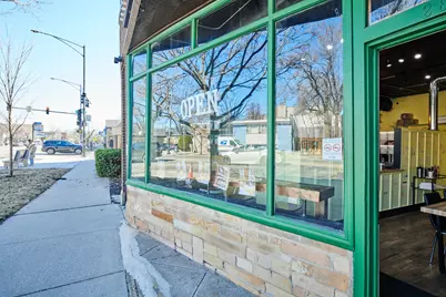 2607 W Peterson Avenue, Chicago, IL 60659 - Photo 31