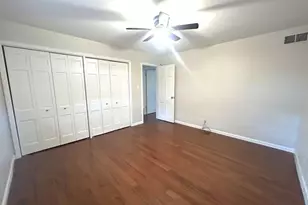 1402 Berry Ln, Flossmoor, IL 60422 - Photo 13