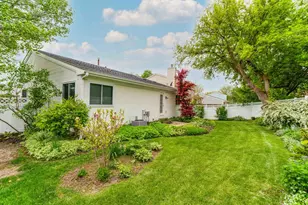 864 Fox Chase Dr, Round Lake Beach, IL 60073 - Photo 31