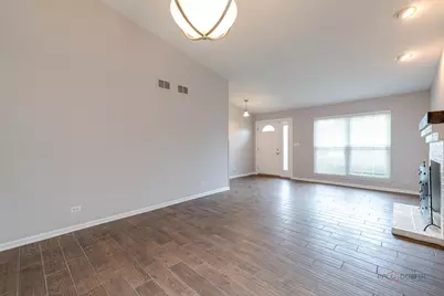 864 Fox Chase Drive, Round Lake Beach, IL 60073 - Photo 9