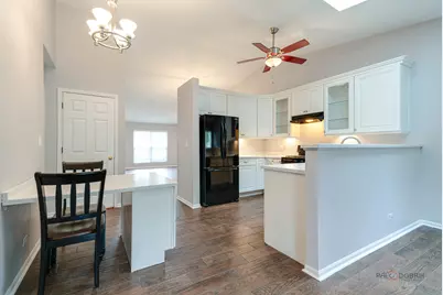864 Fox Chase Drive, Round Lake Beach, IL 60073 - Photo 13