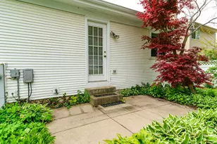 864 Fox Chase Dr, Round Lake Beach, IL 60073 - Photo 29