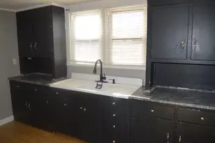 315 S Mound St, Tiskilwa, IL 61368 - Photo 5