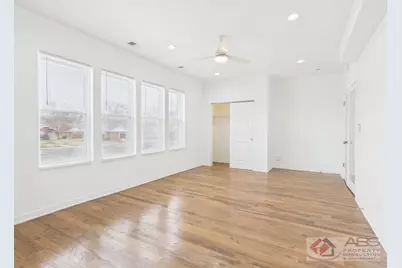 398 W Lincoln Highway #3, Chicago Heights, IL 60411 - Photo 5