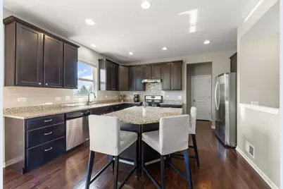 2233 Olive Lane, Yorkville, IL 60560 - Photo 7