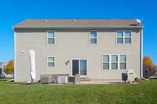 2233 Olive Ln, Yorkville, IL 60560 - Photo 27