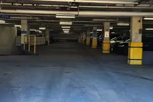 3900 N Lake Shore Dr, Chicago, IL 60613 - Photo 41