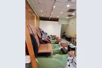 1931 Il Rte 83 Highway, Round Lake Beach, IL 60073 - Photo 7