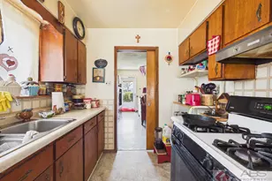 15509 Rose Dr, South Holland, IL 60473 - Photo 9