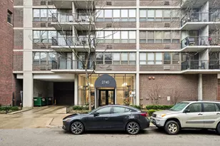 2740 N Pine Grove Ave, Chicago, IL 60614 - Photo 13