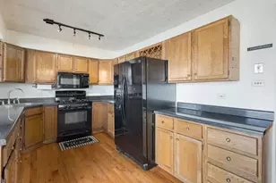 311 S Harper Ave, Glenwood, IL 60425 - Photo 3