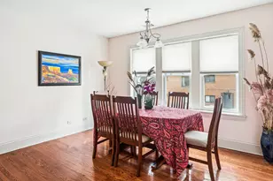 2656 W Lunt Ave, Chicago, IL 60645 - Photo 3