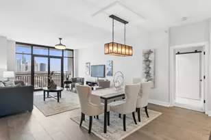 233 E 13th St, Chicago, IL 60605 - Photo 3