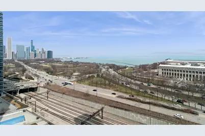 233 E 13th Street #1602, Chicago, IL 60605 - Photo 21