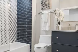 233 E 13th St, Chicago, IL 60605 - Photo 17