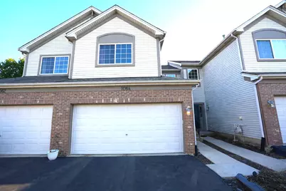 1084 Parkhill Circle #1084, Aurora, IL 60502 - Photo 1