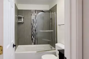 [Address not provided], Gurnee, IL 60031 - Photo 13