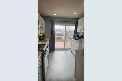 425 Norman Lane, Roselle, IL 60172 - Photo 5